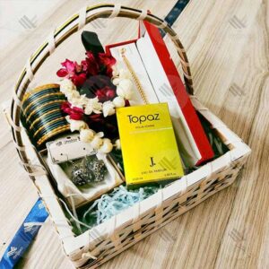 Traditional Glam Gift Set